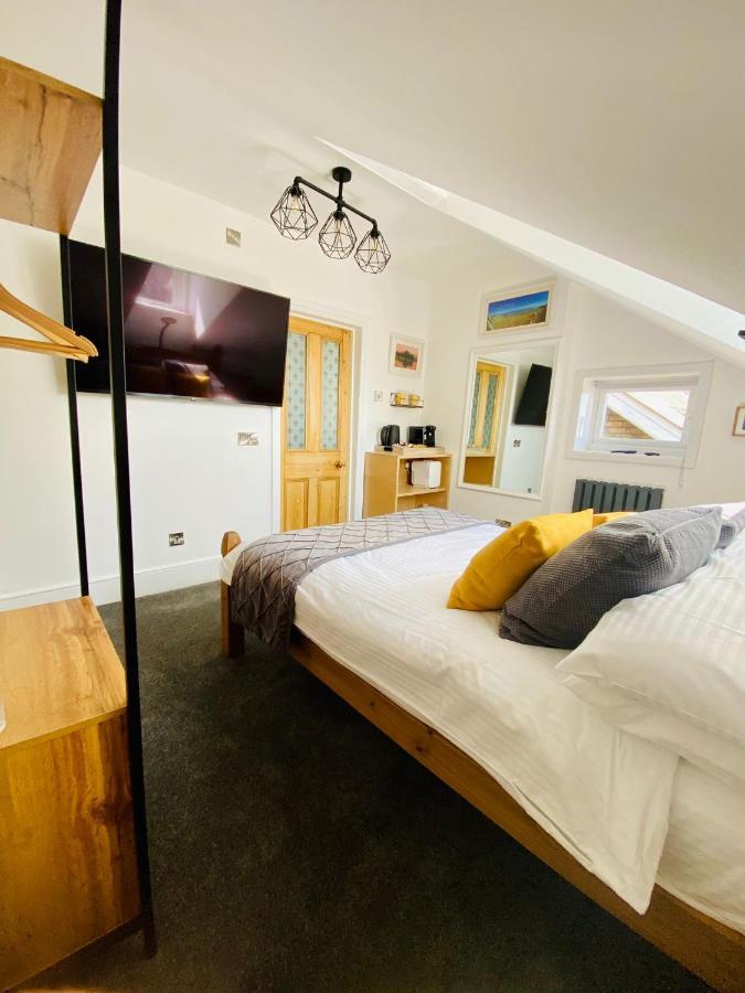 Pierremont En-Suite Rooms برودستيرز المظهر الخارجي الصورة
